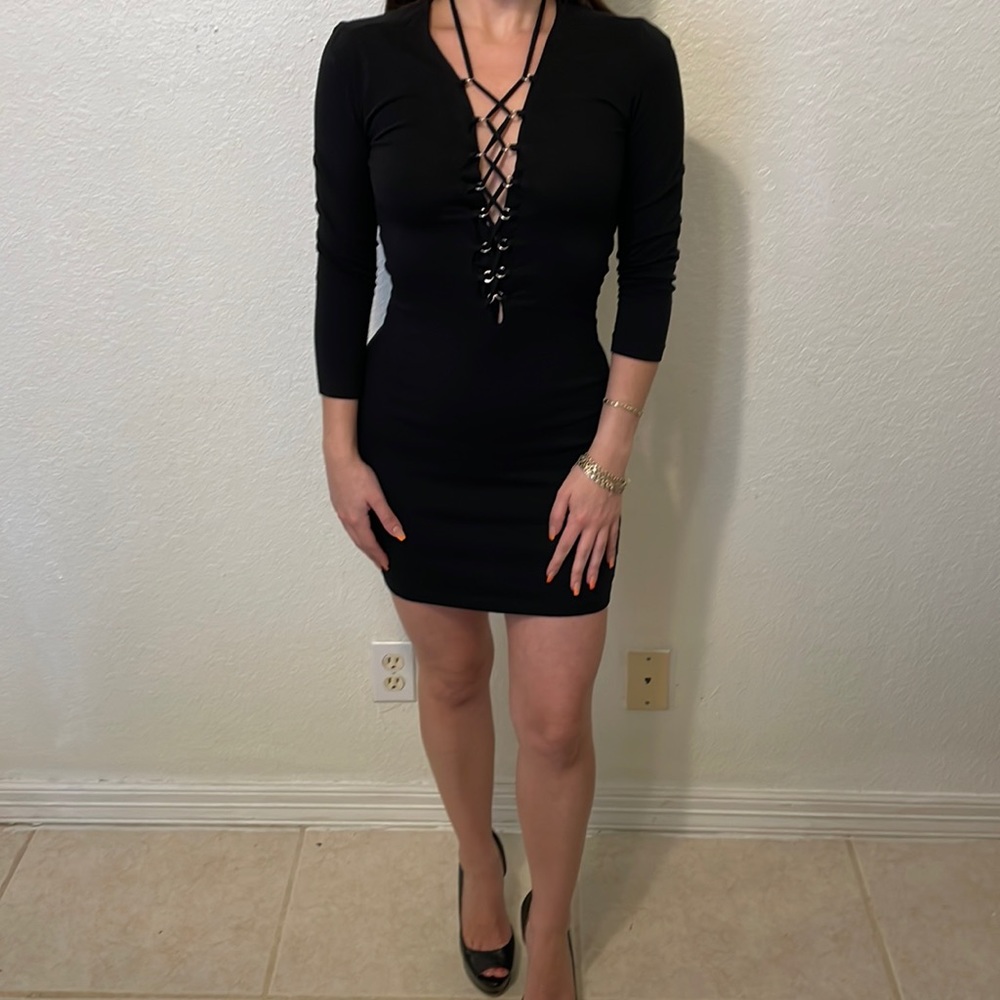 Forever21 | Black laced up dress
